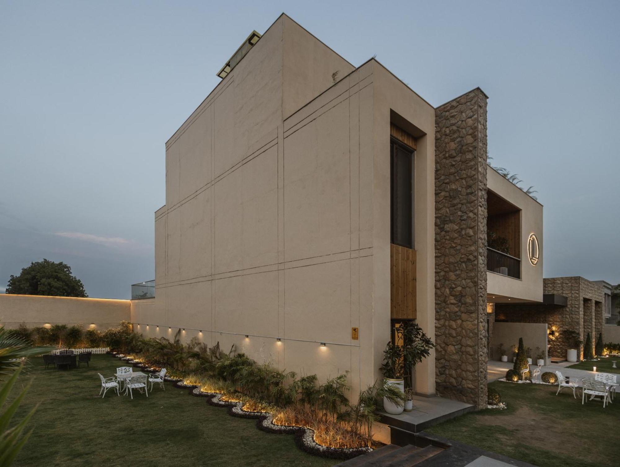 Luxury Lofts Hotel Amritsar Ngoại thất bức ảnh